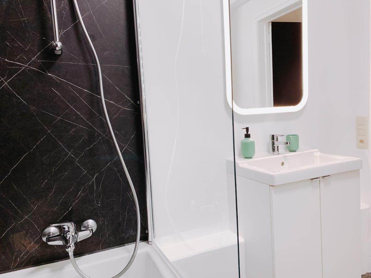 Luxury Apart' Mons City Center With Terrace Leilighet Eksteriør bilde